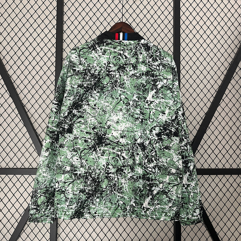 24-25 Manchester United green and black Trench Coat Reversible