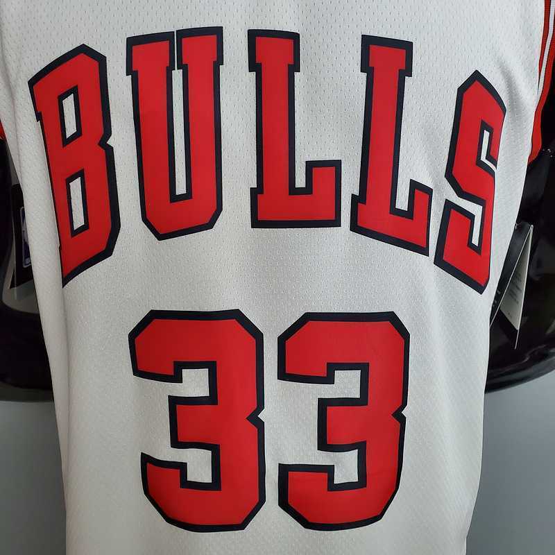 PIPPEN#33 Chicago Bulls white