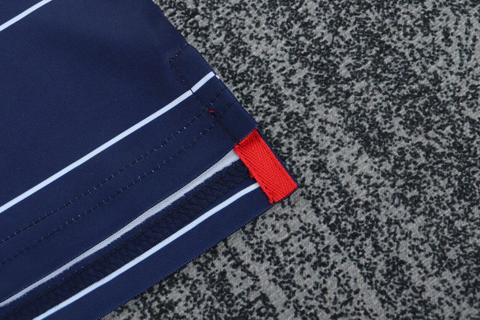 MAN U 99-00 Kit infantil — Club Retro