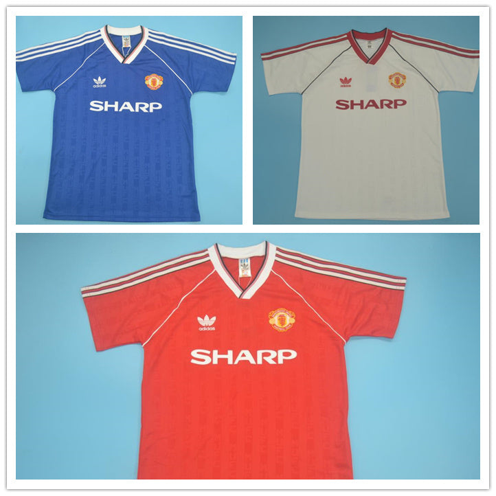 MANU 1988-1990 BLUE AWAY — Club Retro