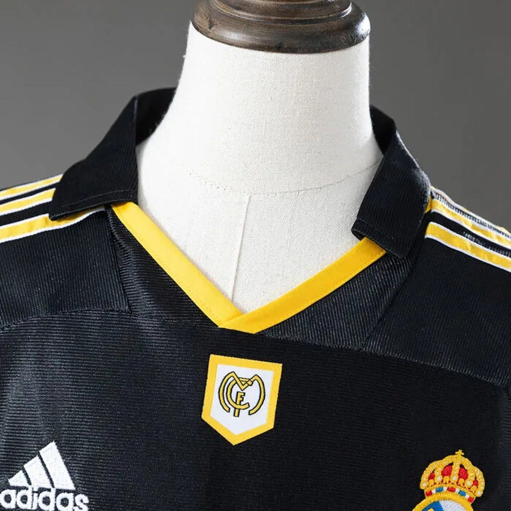 Real madrid 1999/00 away retro kids kit