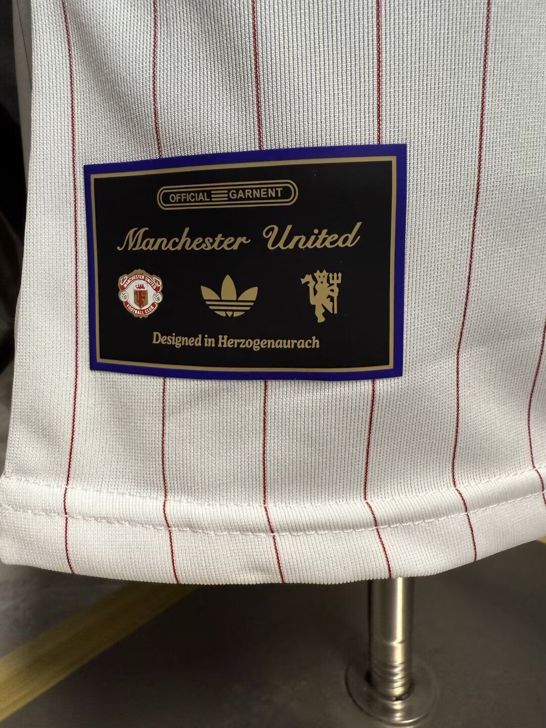 MAN U ICON Version autentica/jugador — Adidas Icon