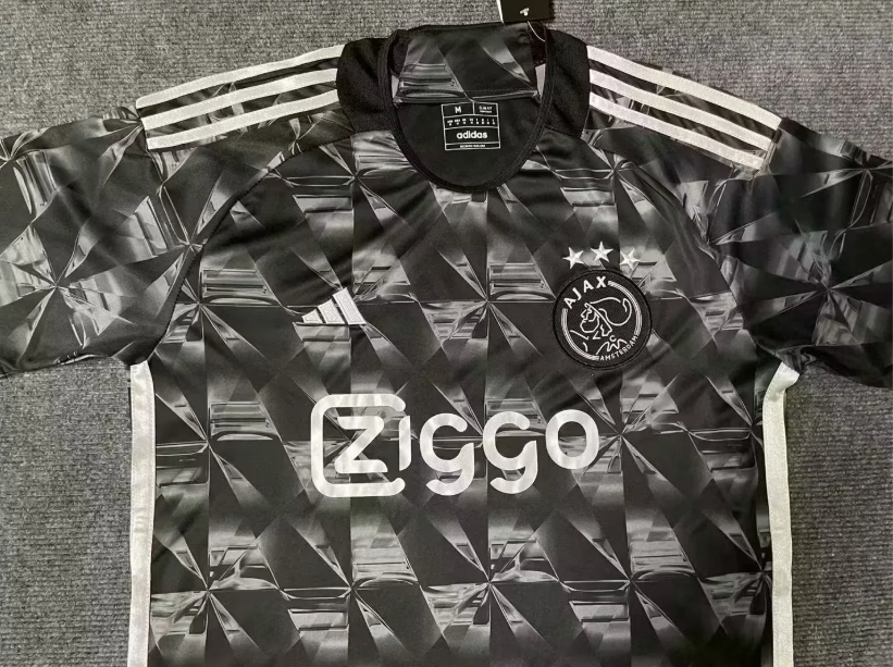 AJAX 23-24 — Club Retro