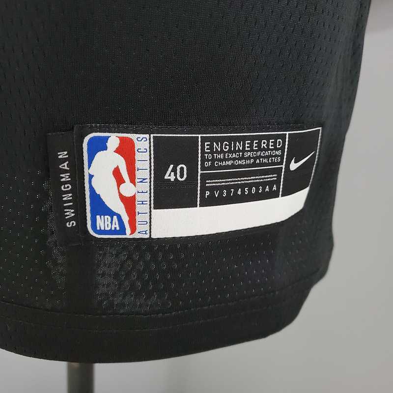 OLADIPO#4 Miami Heat V-neck black