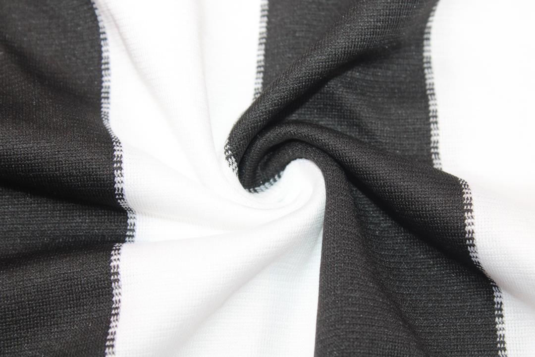 NEWCASTLE 99-00 Manga larga — Club Retro