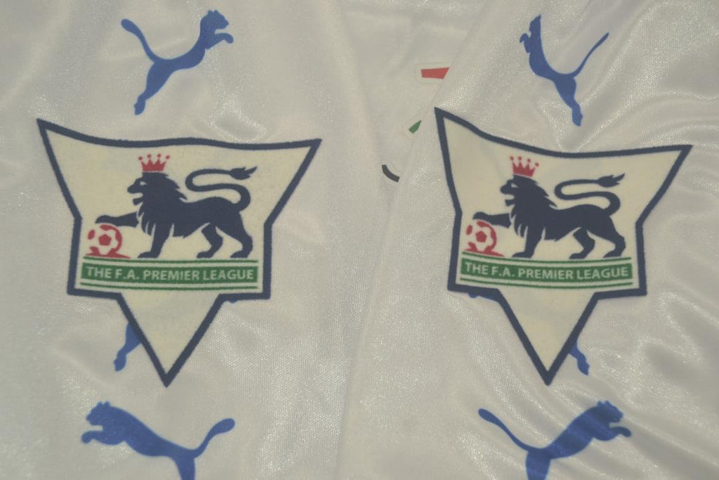 LEEDS UNITED 98-00 — Club Retro