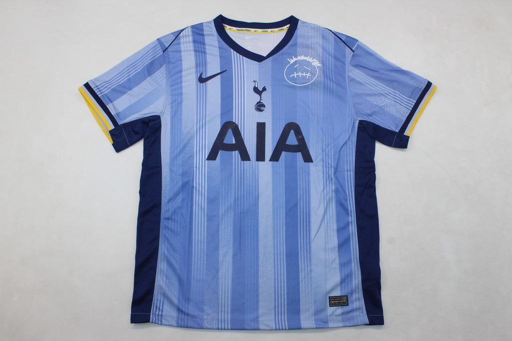 TOTTENHAM X TRAVI — Special Edition