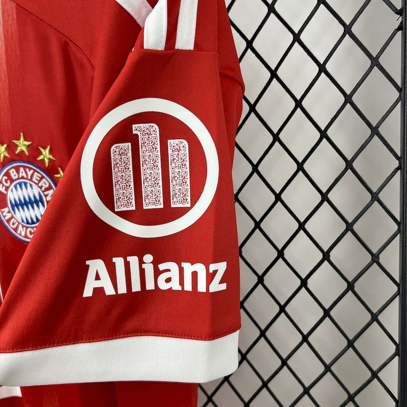 25-26 Bayern home jersey