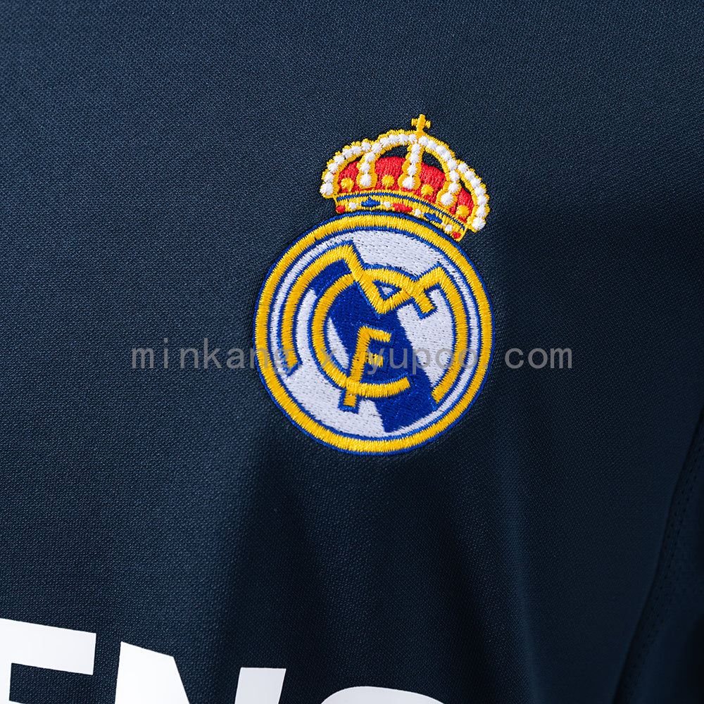 Retro Real Madrid 03/04 Away S-XXL