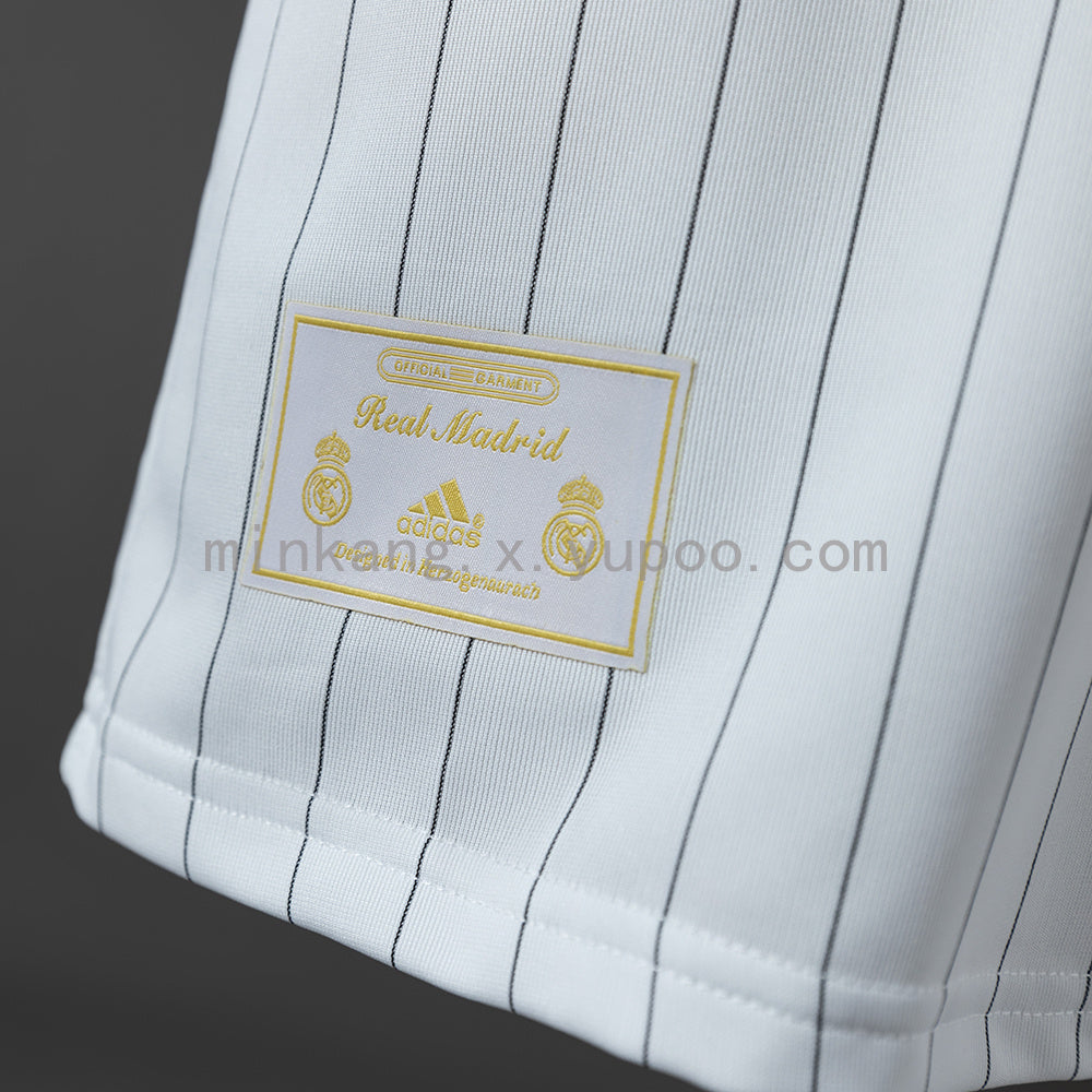 Real Madrid Terrace Icons T-Shirt White Gold S-XXL