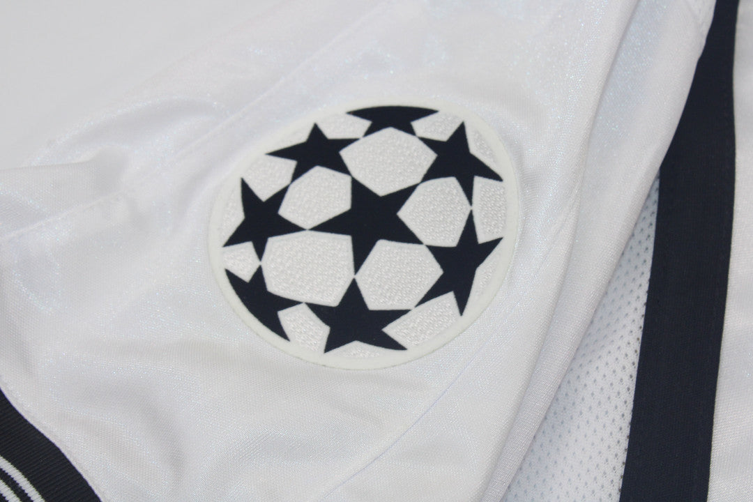 VLA 00-01 UCL FINAL — Club Retro