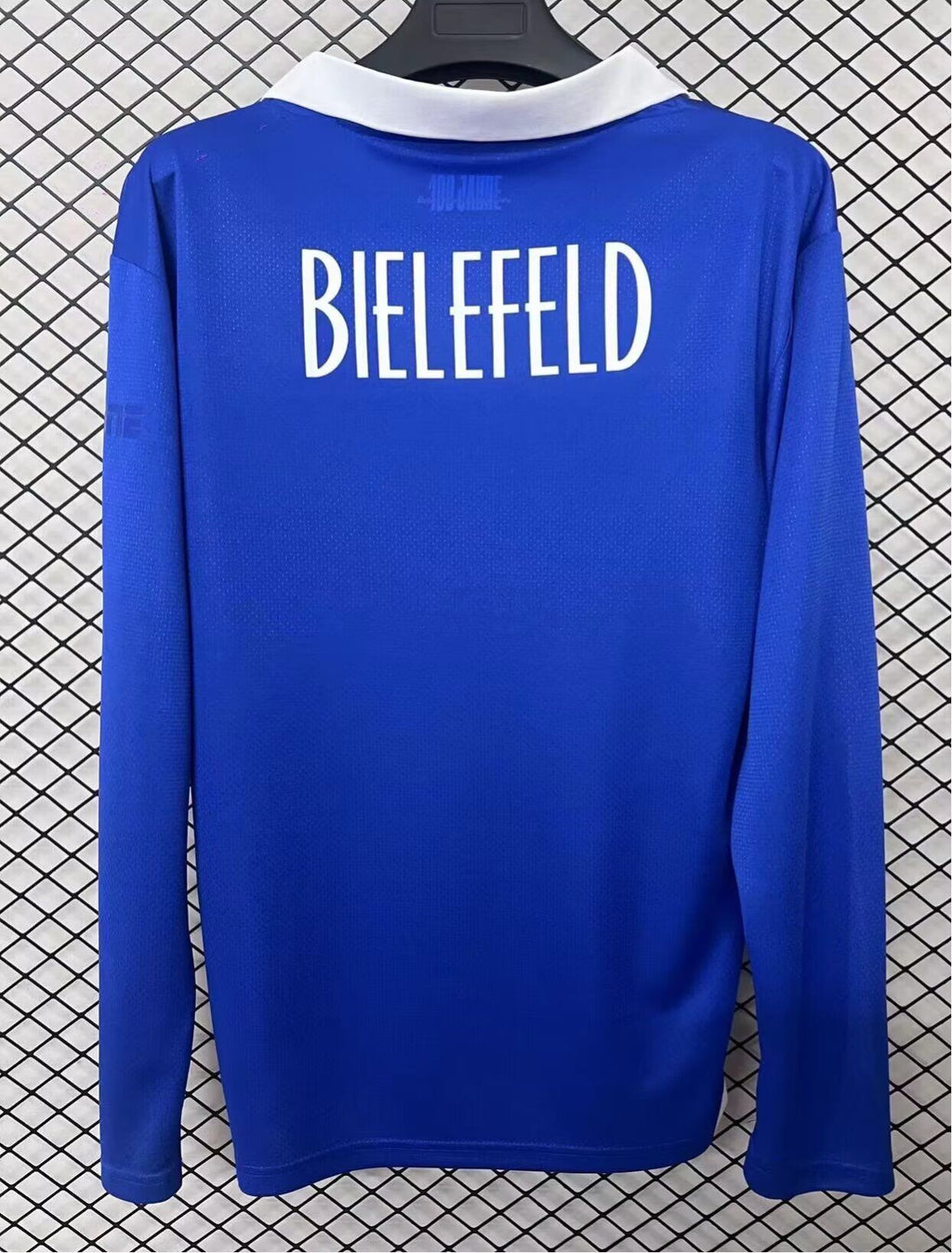 BIELEFELD 100TH Manga larga — Special Edition