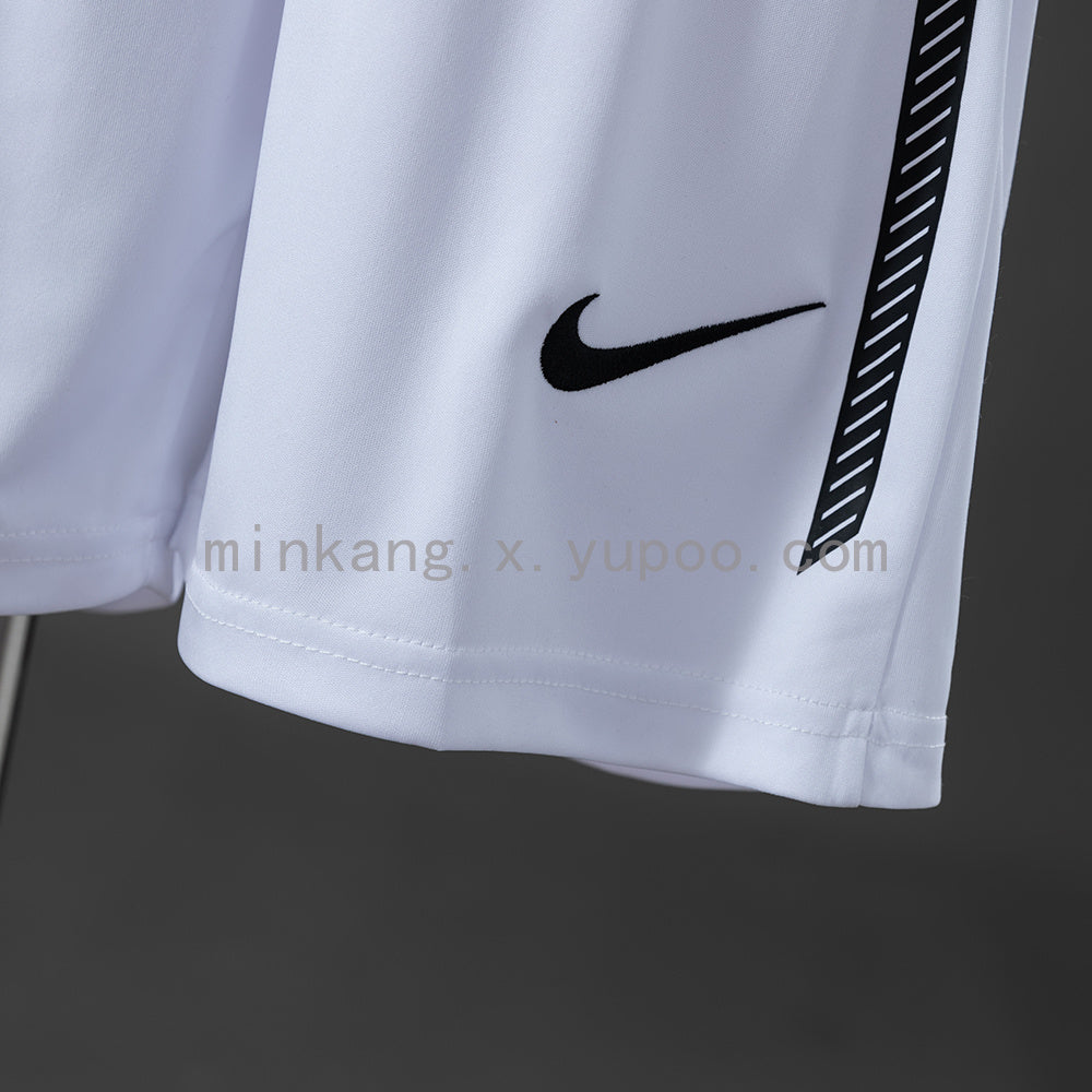 M-U 10/11 Home Retro Kids Kit Jersey SIZE 16-28