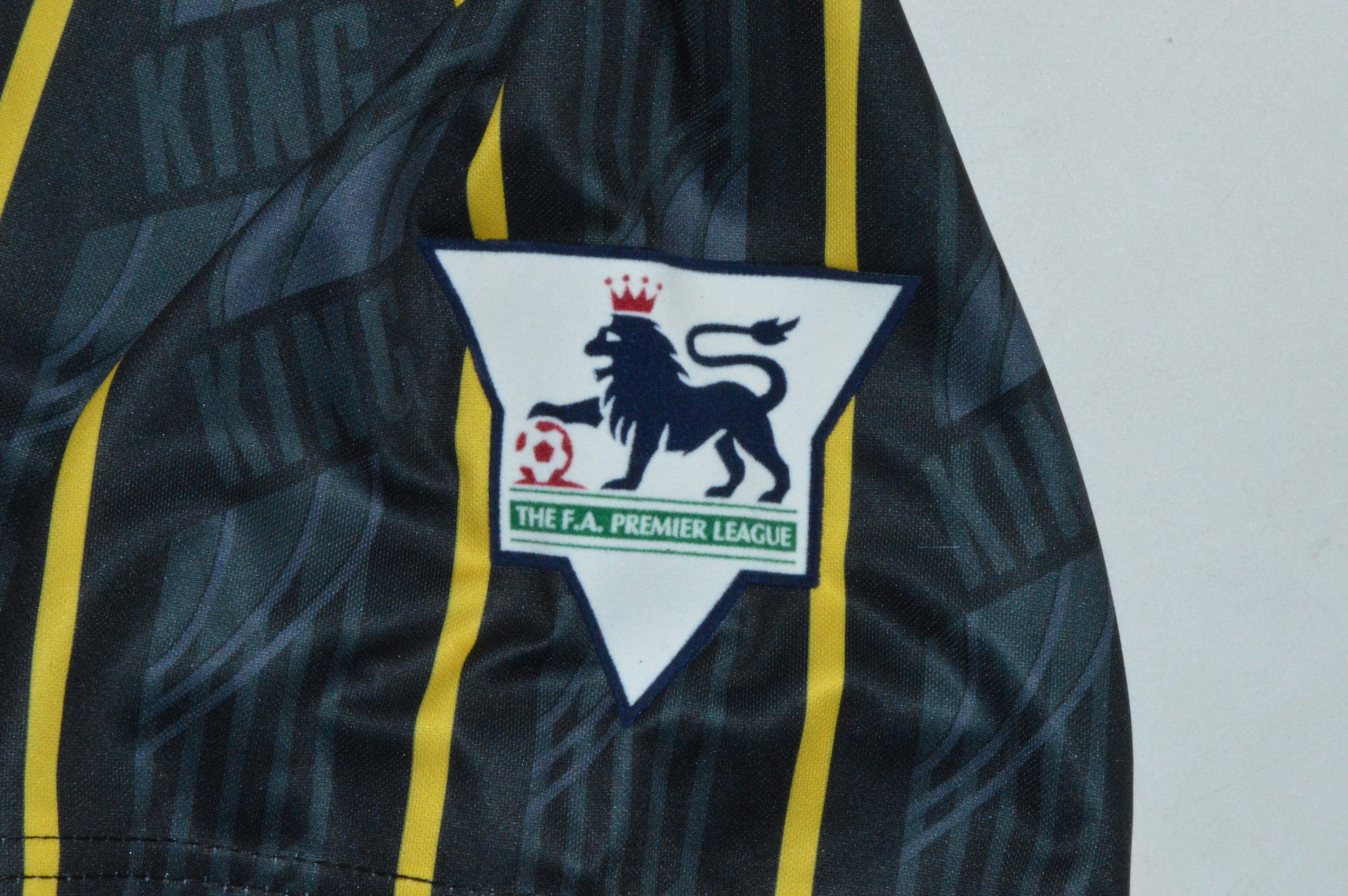 SHEFFIELD WEDNESDAY 95 — Club Retro