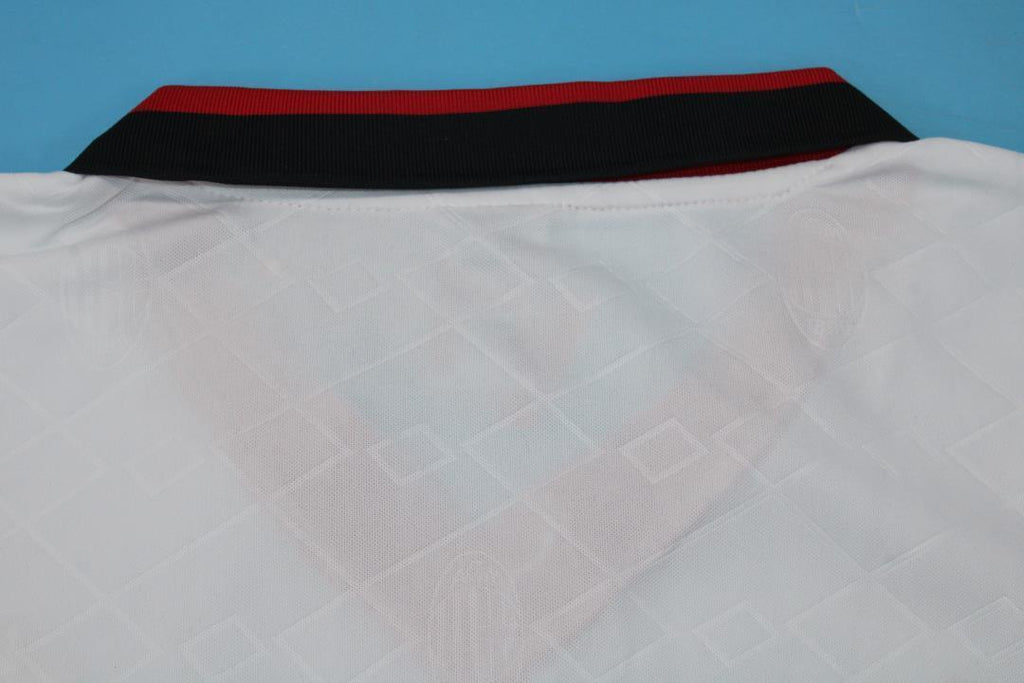 MILAN 94 — Club Retro