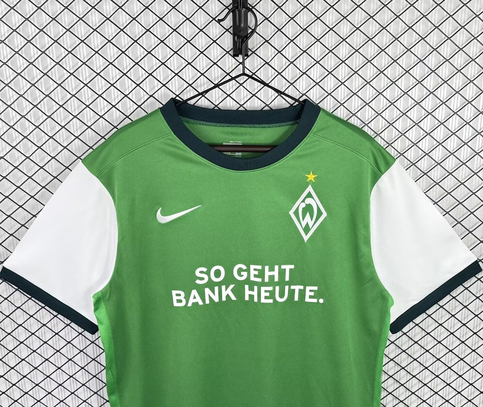 BREMEN 09-10 — Club Retro