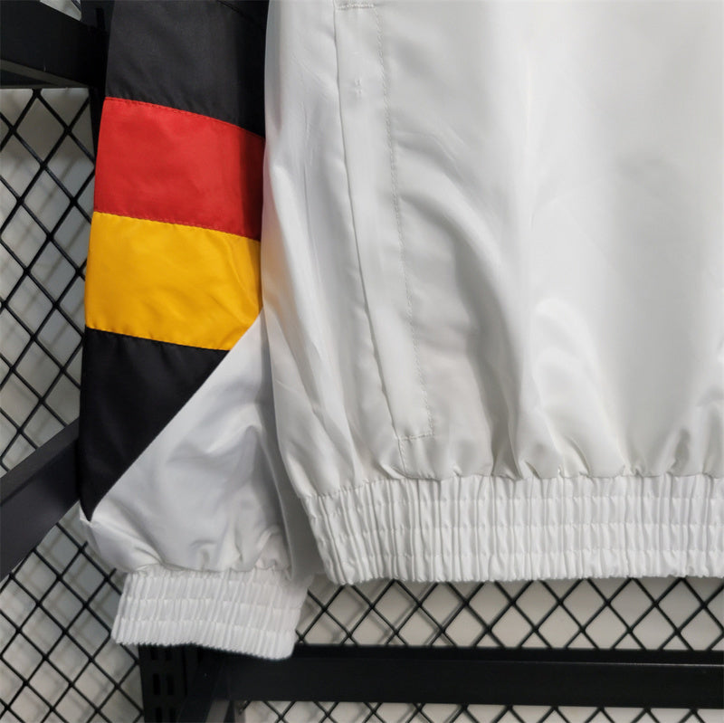 23-24 Windbreaker Germany