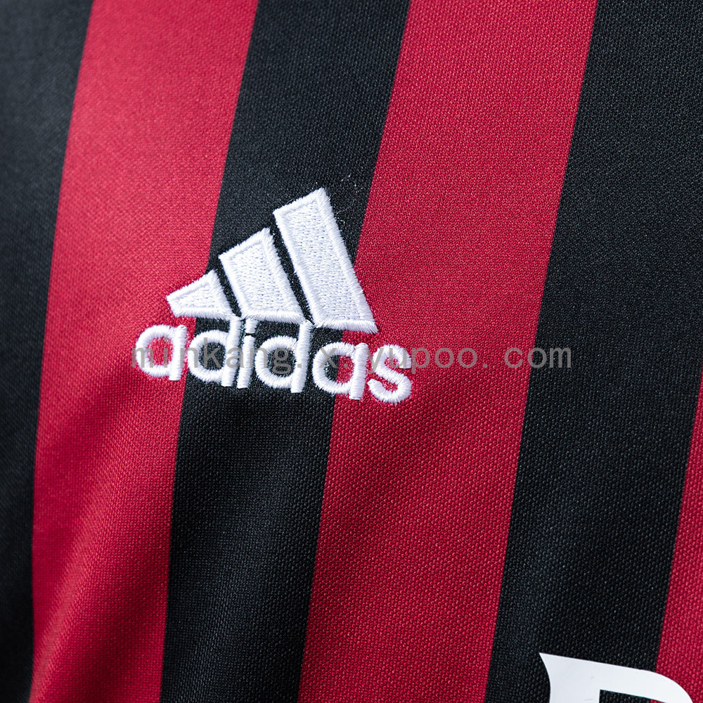 Retro AC Milan 16/17 Home S-XXL