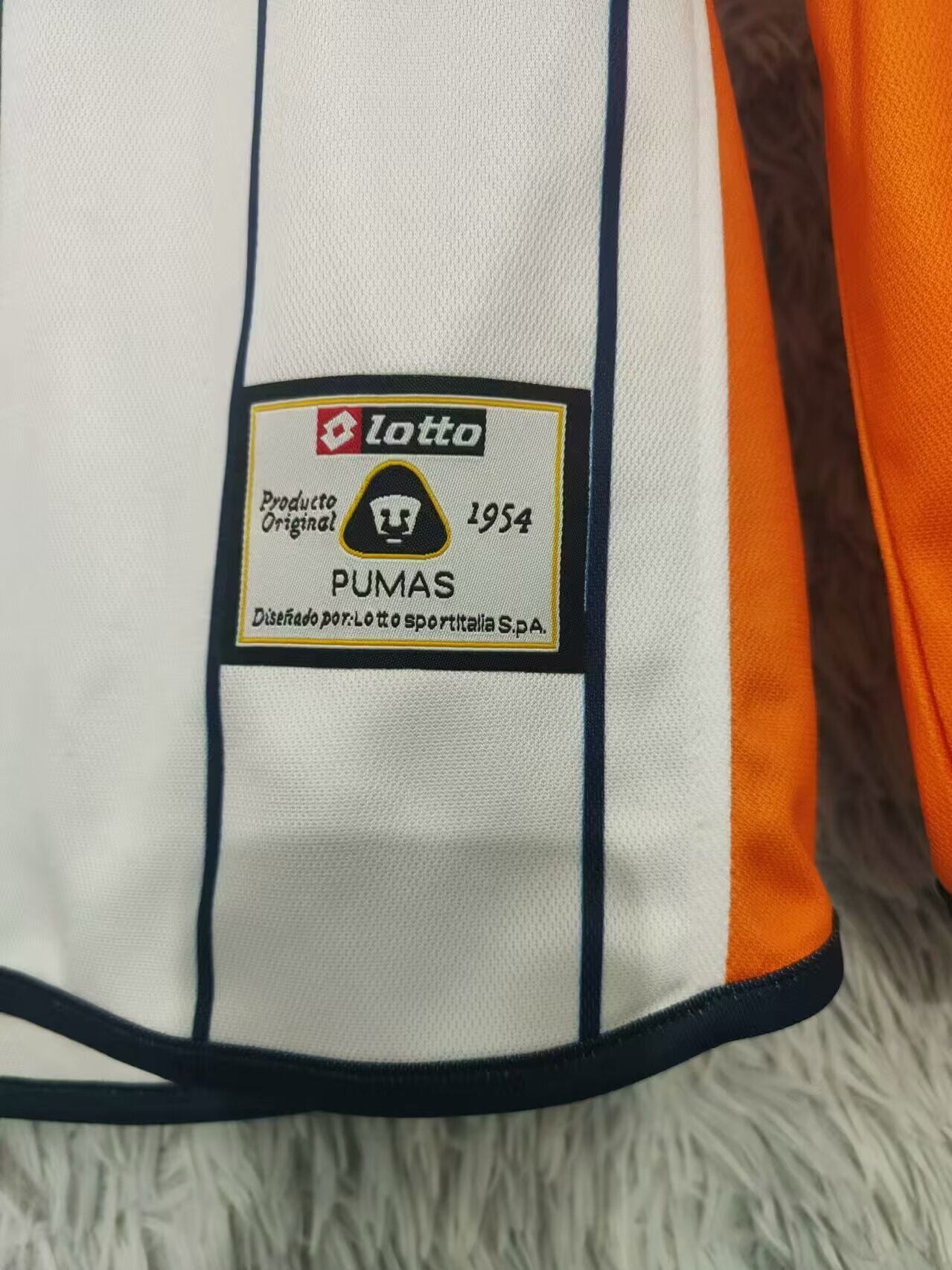 PUMAS 04 — Club Retro