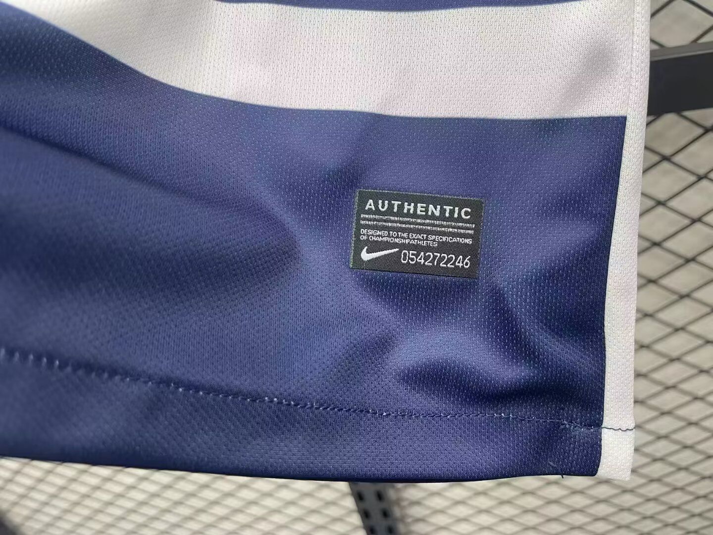 CORINTHIANS 14-15 — Club Retro