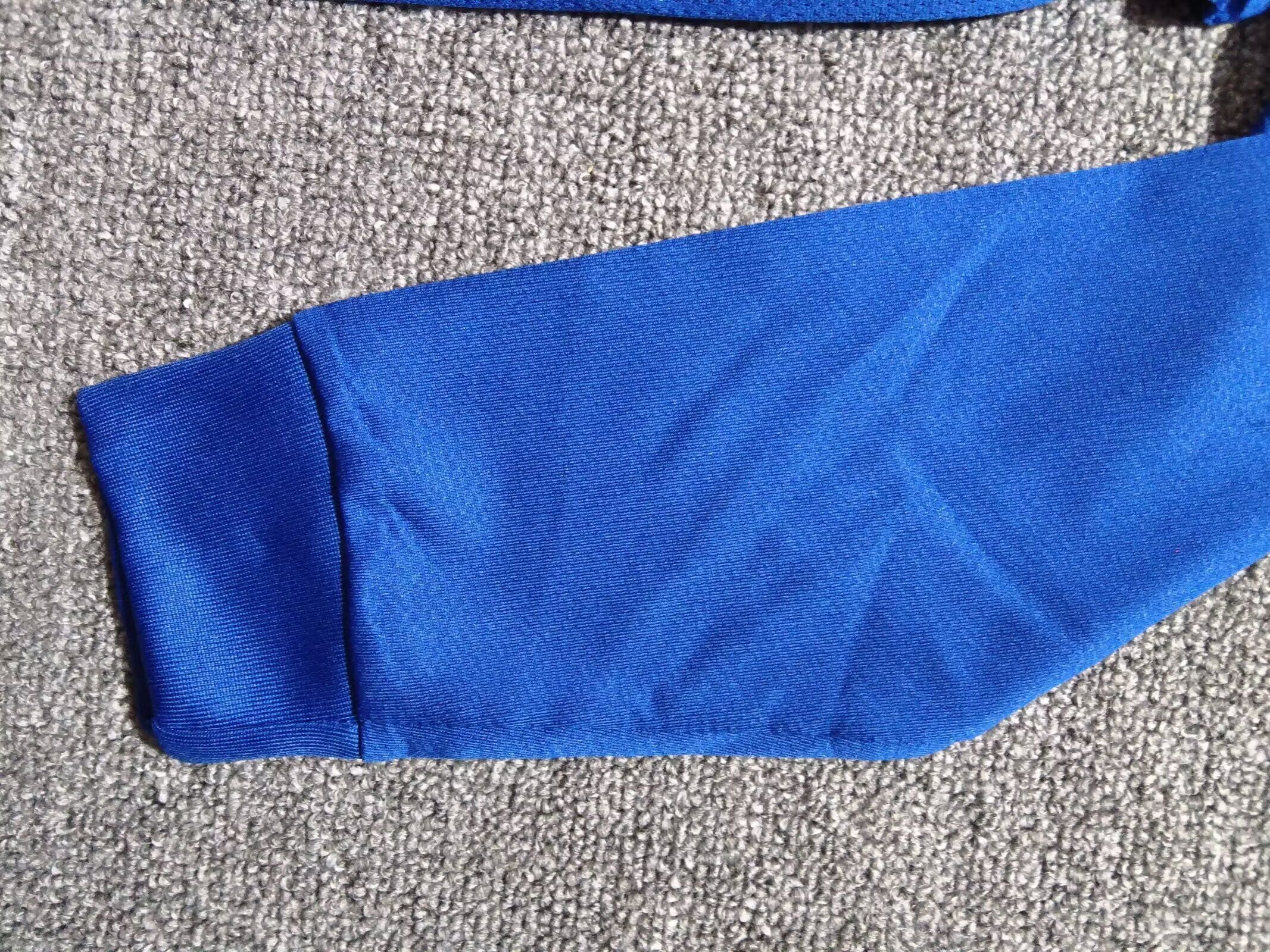 MAN U 08-09 Manga larga Kit infantil — Club Retro