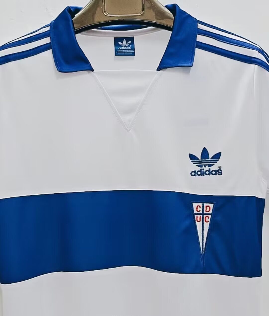 UNIVERSIDAD CATOLICA 84 — Club Retro