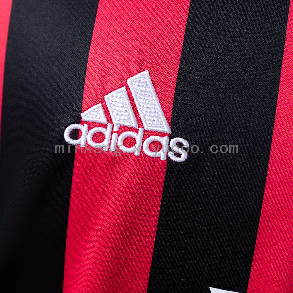 Retro AC Milan 17/18 Home S-XXL