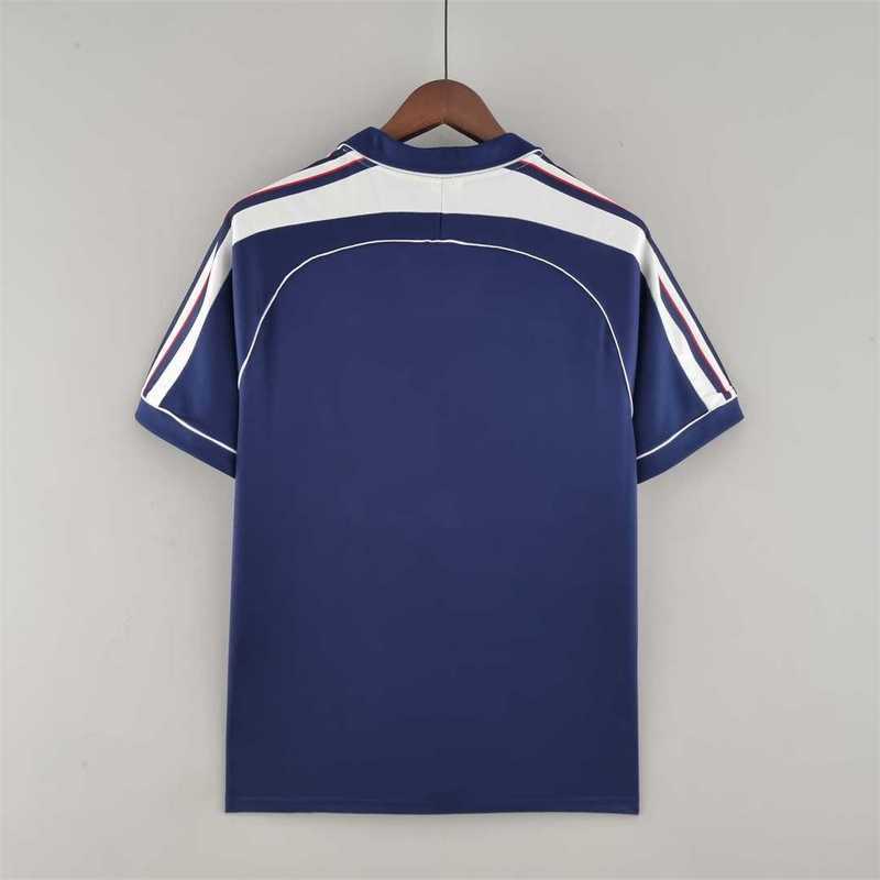 00-01 University of Chile home