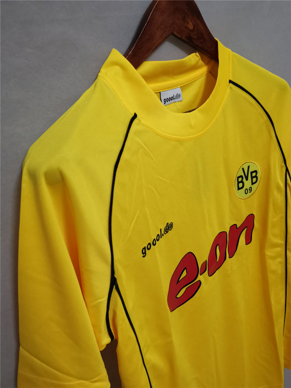 02 Dortmund home yellow
