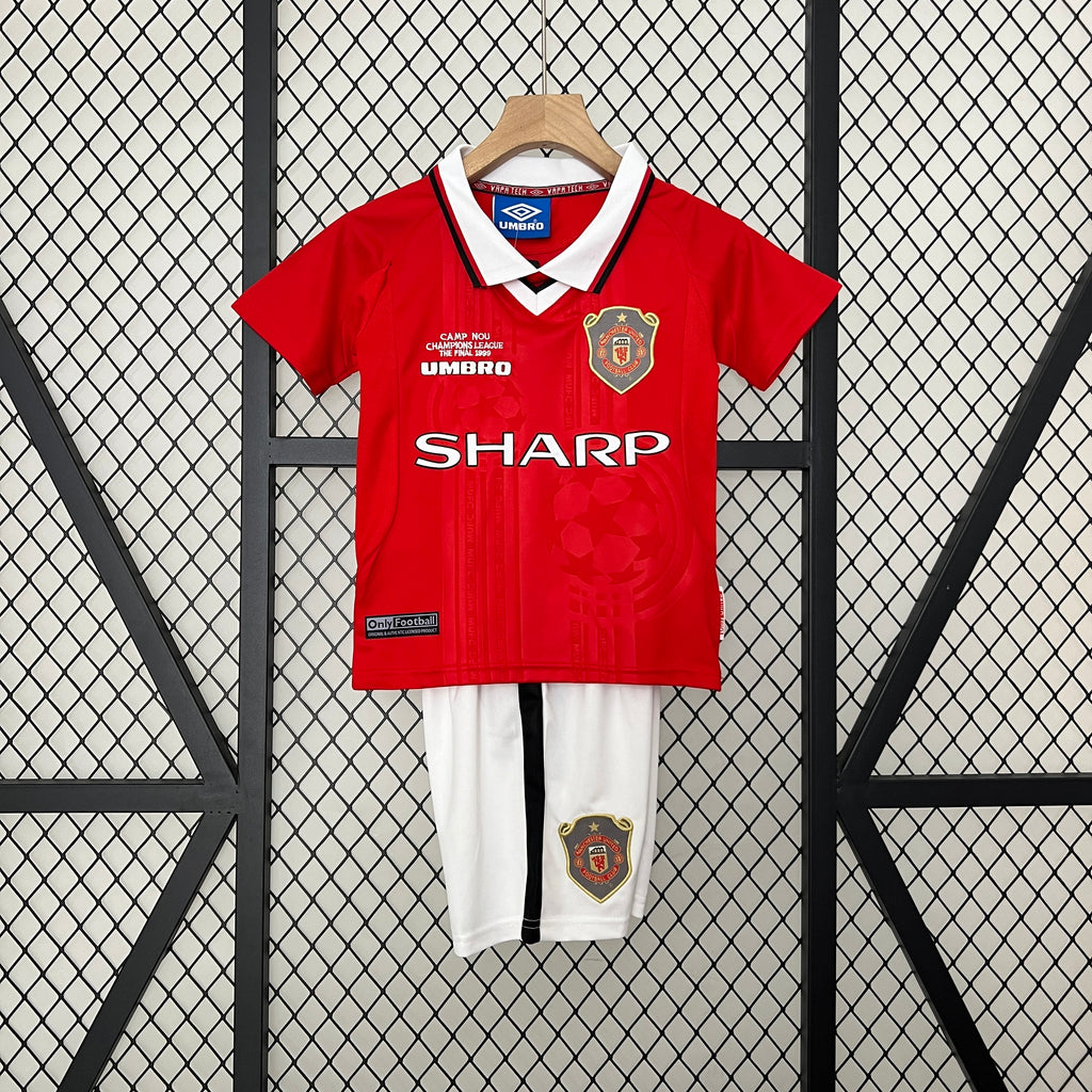 kids M-U 99/00 home size: 16-28