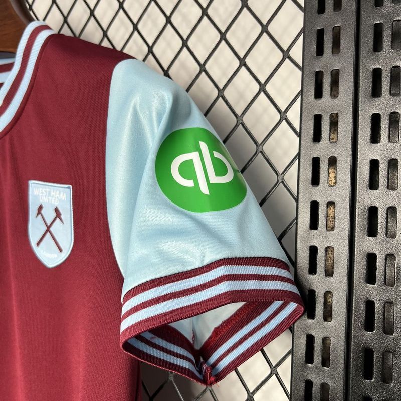 24-25 West Ham home kid kit