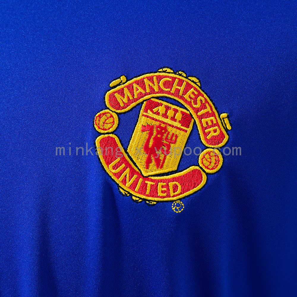 Retro M-U 02/04 away S-XXL