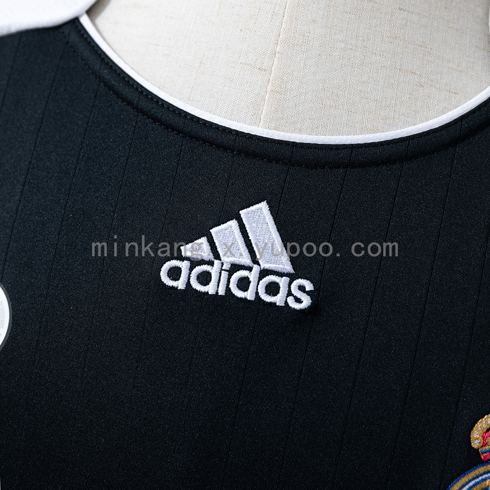 Retro Long Sleeve Real Madrid 06/07 Third Away S-XXL