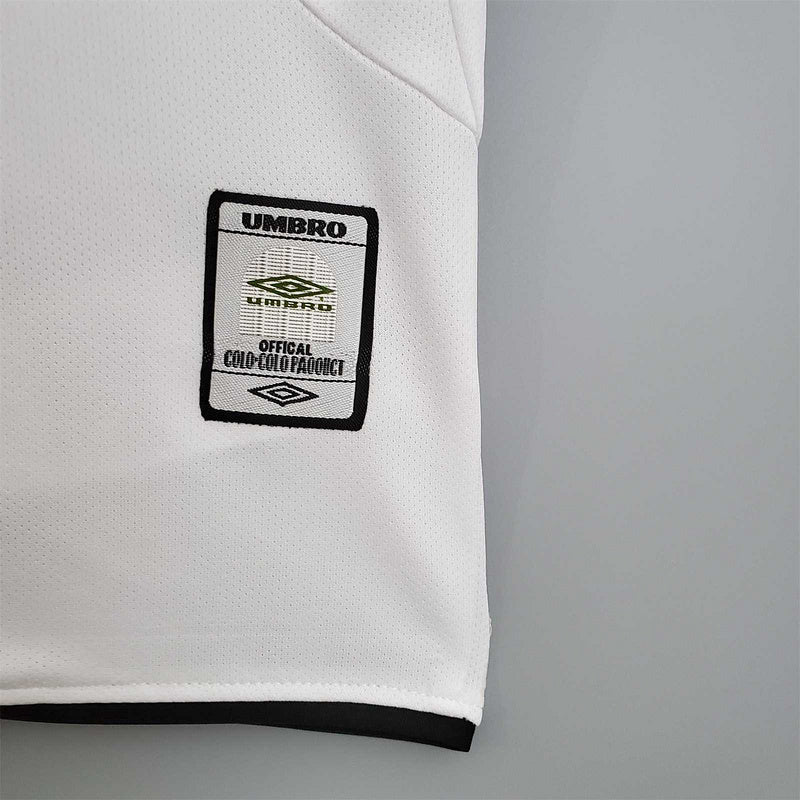 06 Colo-Colo home