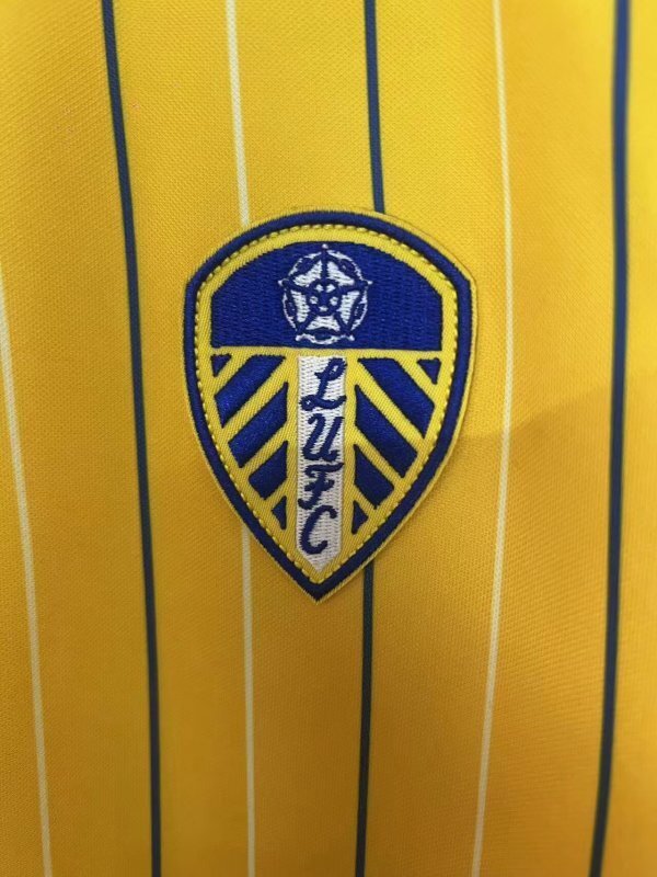 25-26 Leeds United yelloe retro model Jersey