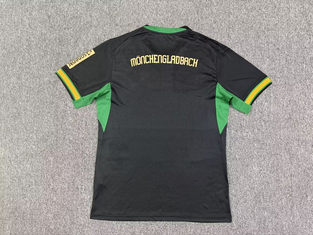 MONCHENGLADBACH Version autentica/jugador — 26-27 Fake