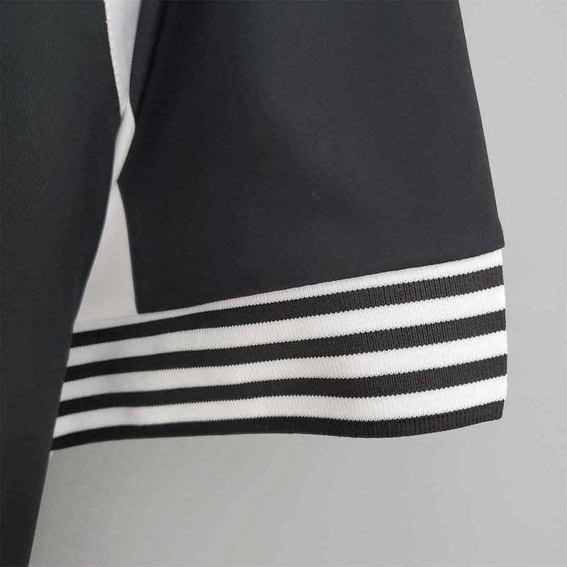 Newcastle commemorative edition white/black
