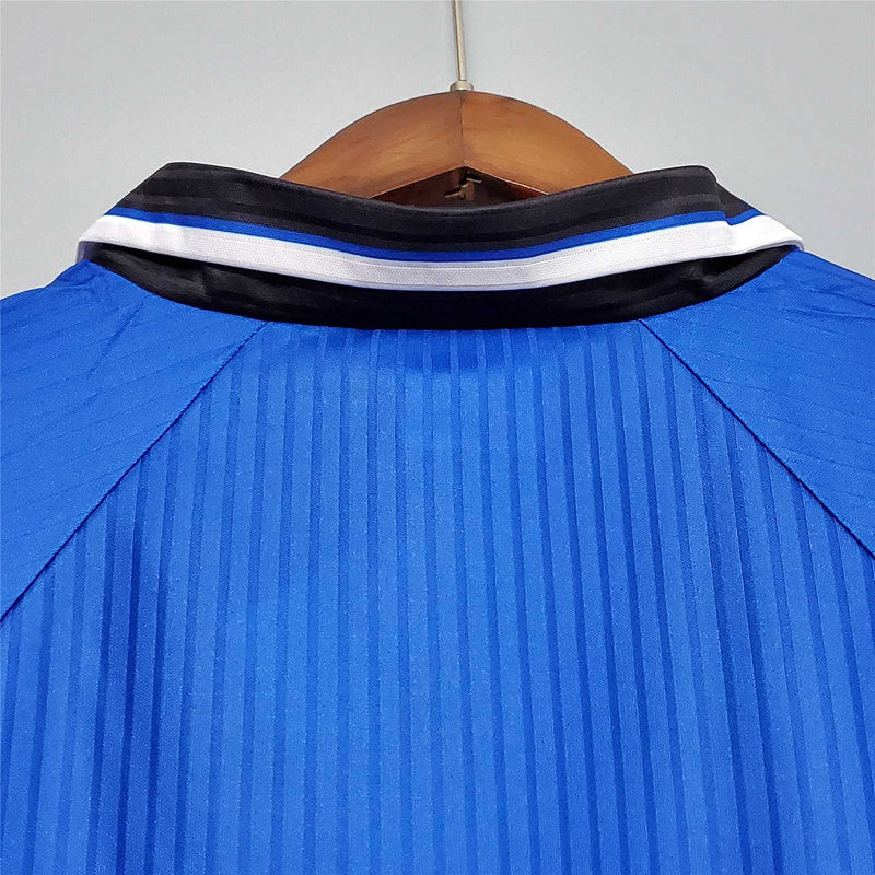 96-98 Manchester United third away blue