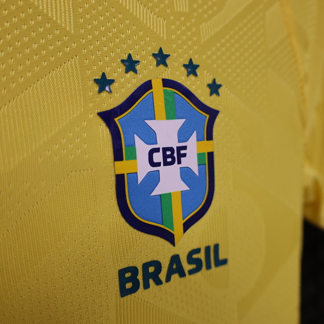 Woman Brazil 2026 World Cup Home Player Version soccer jersey size S-2XL