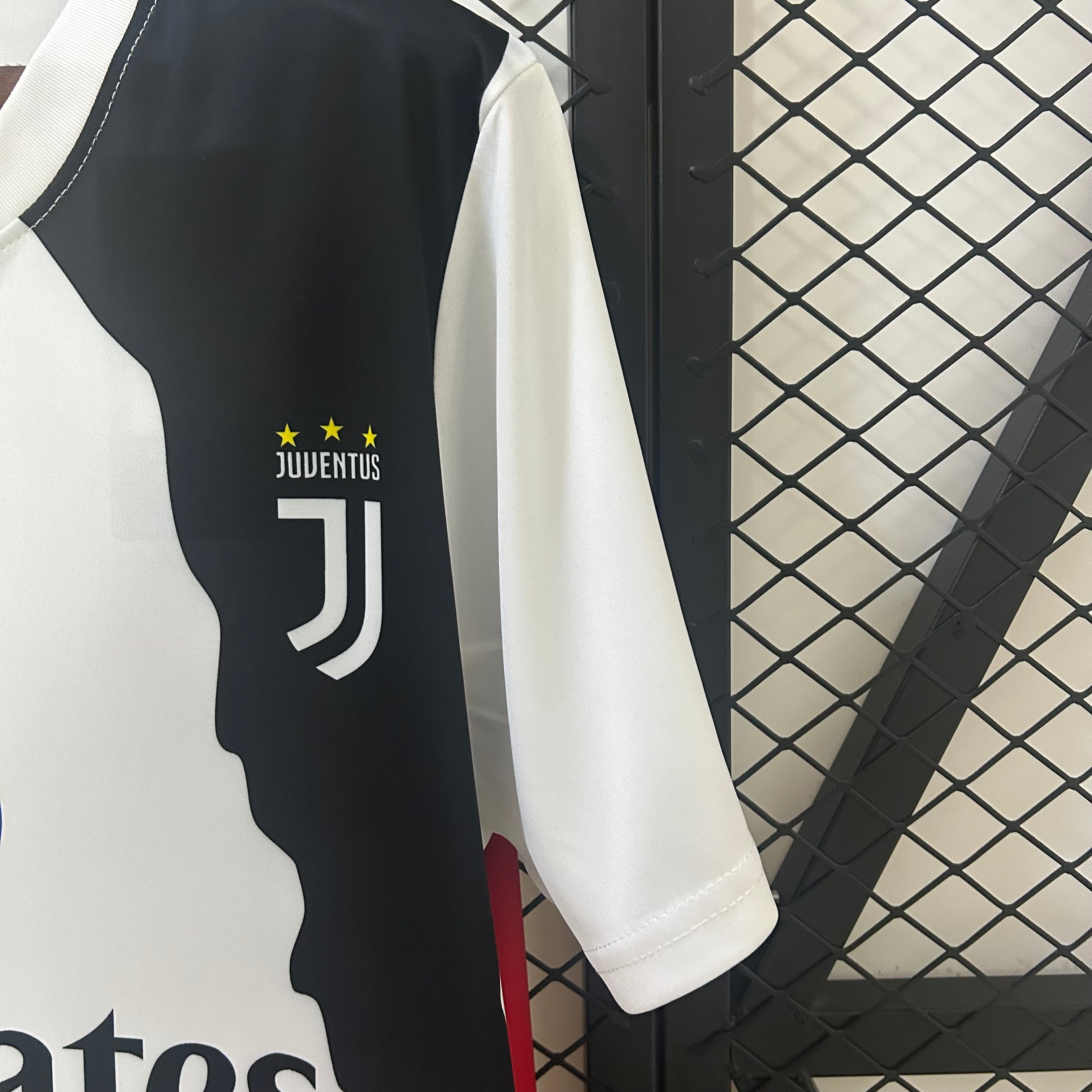 Cristiano Ronaldo Commemorative Edition S-XXL