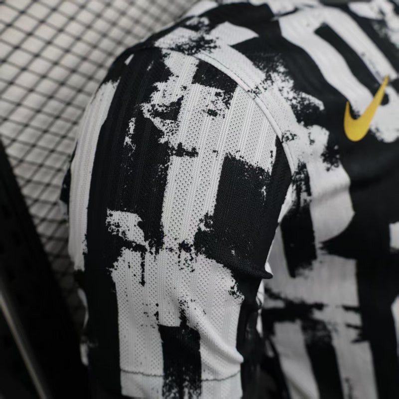 25-26 Barcelona black and white special player version jersey