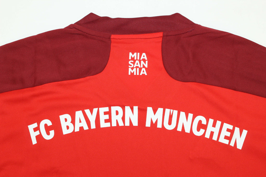 BAYERN 21-22 — Club Retro