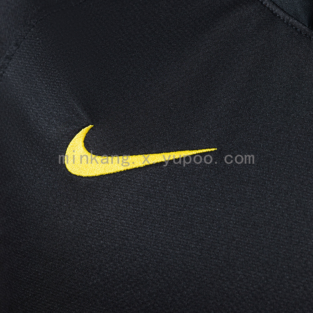 Retro Barcelona 11/12 away S-XXL