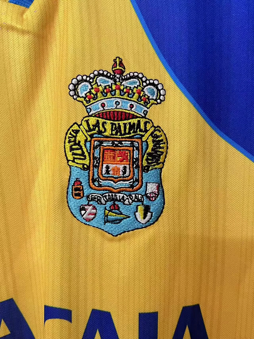 Retro Las Palmas 2000/01 Home Soccer Jersey size S-2XL