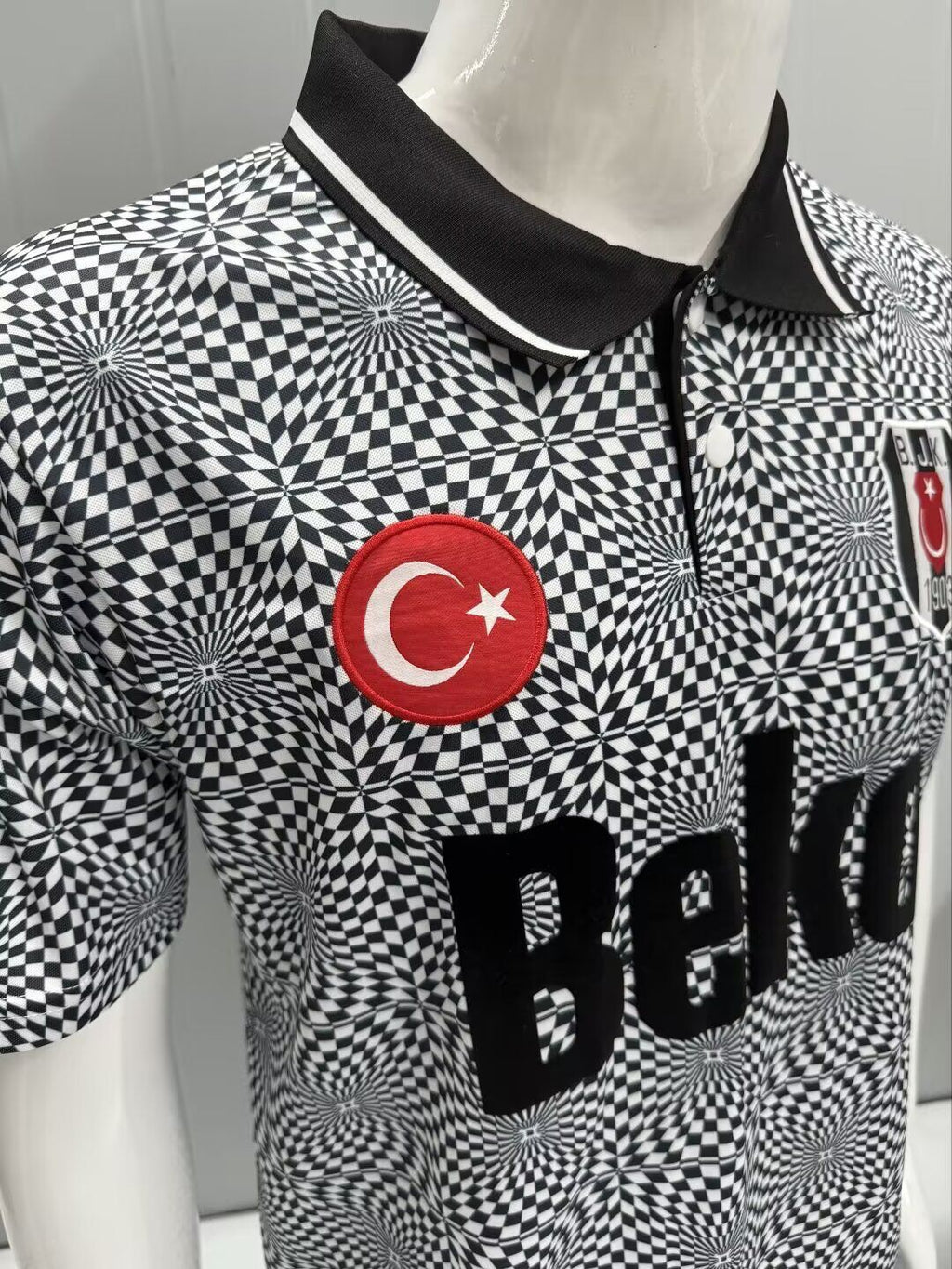 BESIKTAS 91-92 — Club Retro