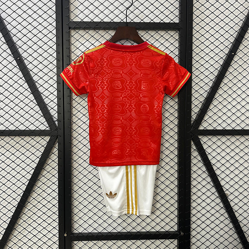 25-26 Bayern 125th anniversary red kid kit